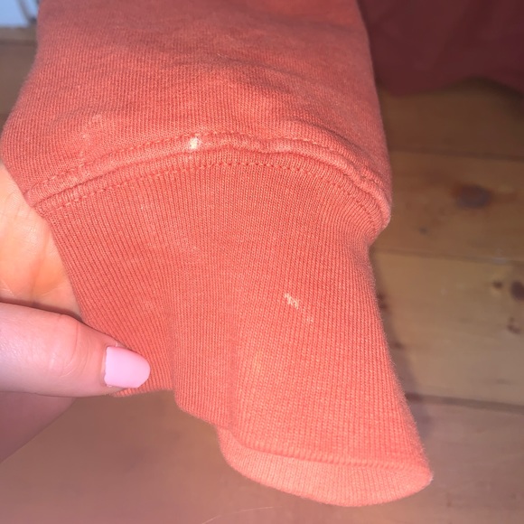 Brandy Melville Sweatshirt - Picture 3 of 3